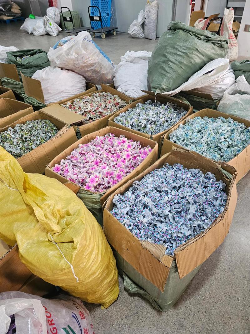 海南百货公司：乘风破浪的商业航程